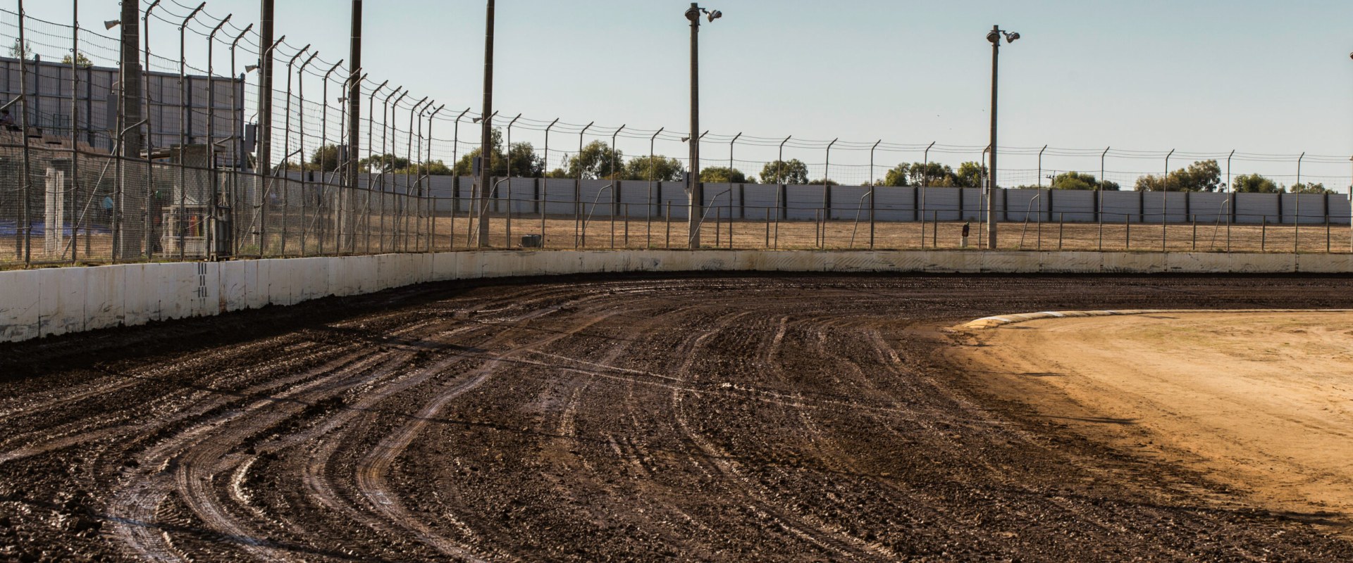 Everything You Need to Know About Dirt Tracks